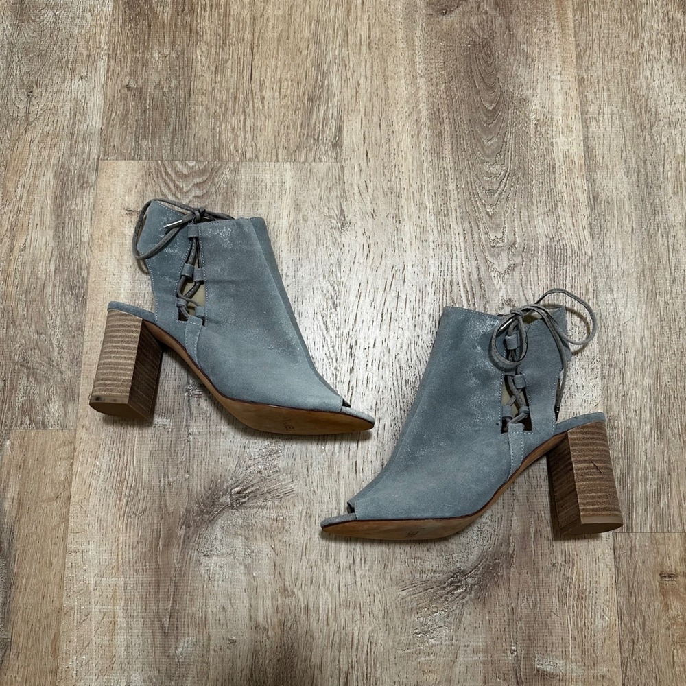 Vaneli | Women's Gray Shimmer Suede Peep Toe Lace Up Block Heel Booties, Size 8M